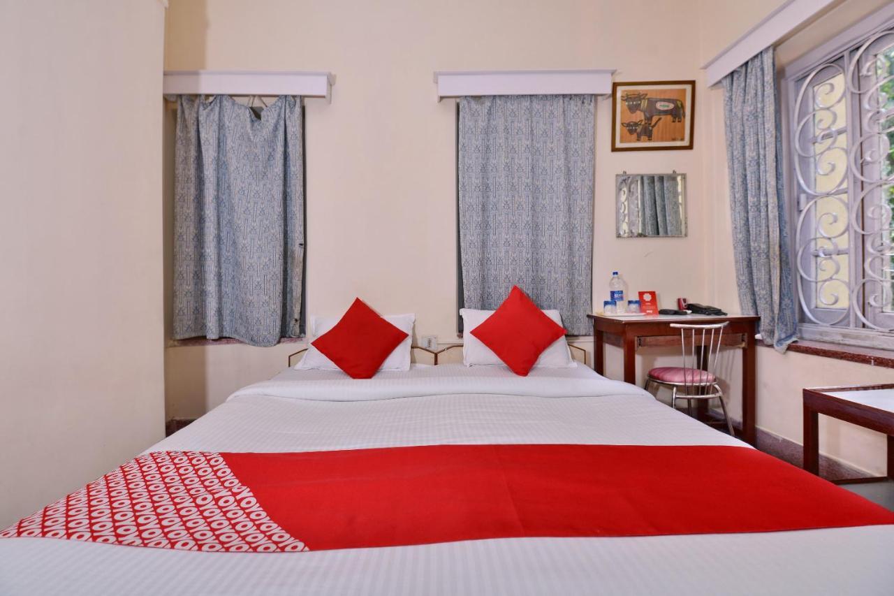 Oyo 10826 Sona Guest House Колката Екстериор снимка